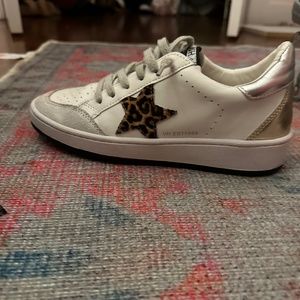 Vintage Havana Sneakers